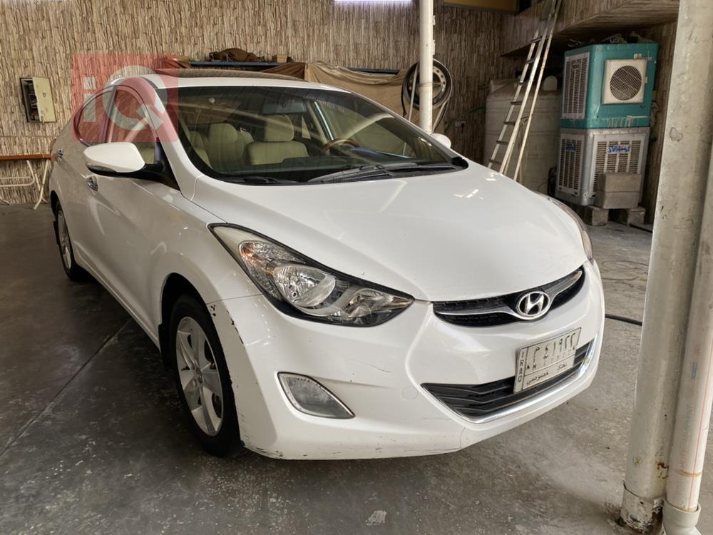 هیوندای ئەلەنترا